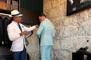 European Custom Tailor - 39