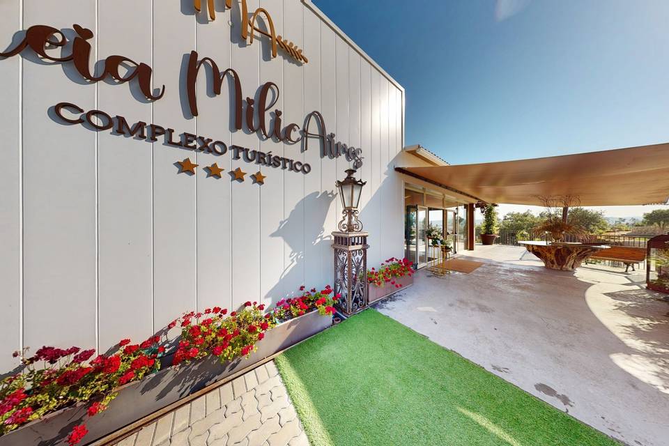 Ama Village 3d tour