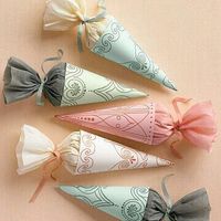 Cones arroz vs petalas - 1