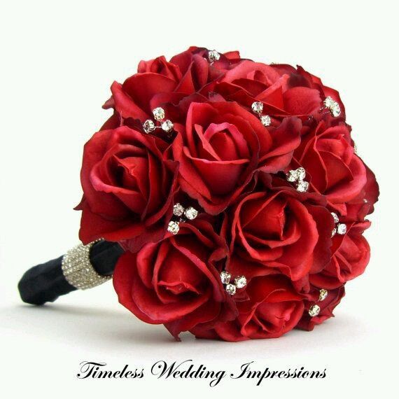 Ramo de noiva em tons de vermelho e branco. - 16