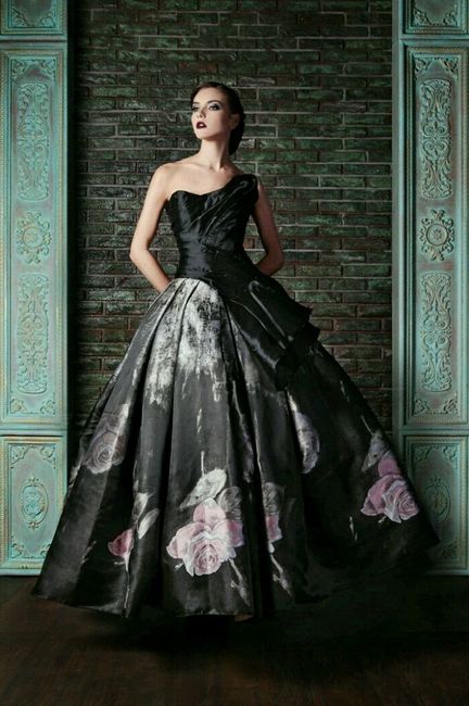 Vestidos de noiva - pretos - 1