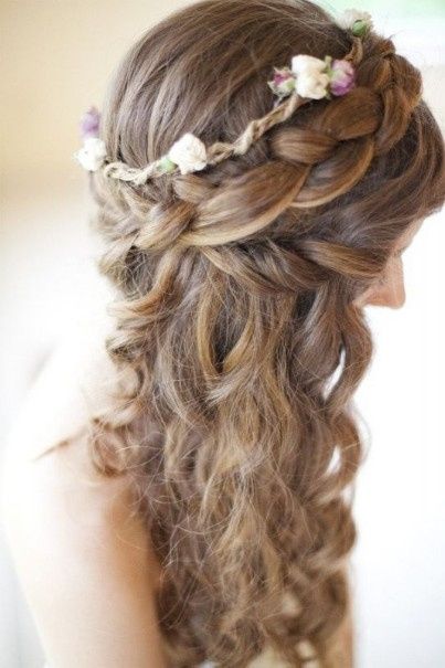 Flores no cabelo