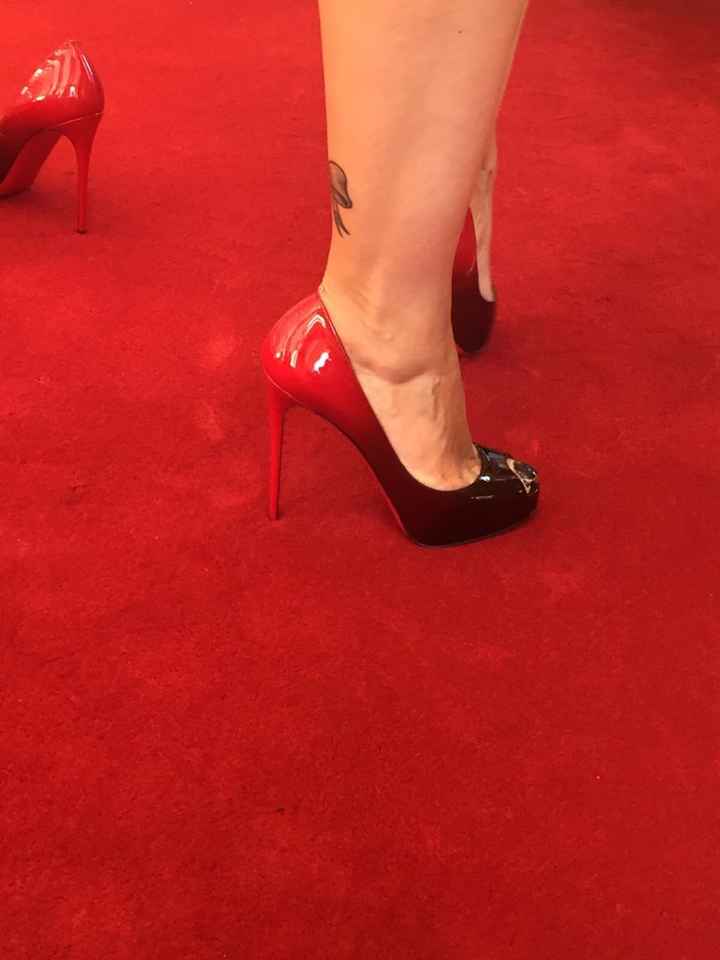 Ola noivinhas, ja tenho meus louboutin 👠 - 1