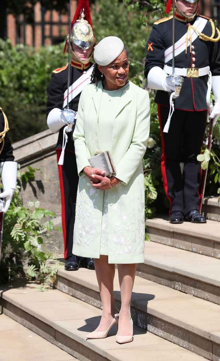 o Arco-íris invade a Comunidade 🌈 Inspirações com Verde-água na Família Real Inglesa 👑🇬🇧 - 12