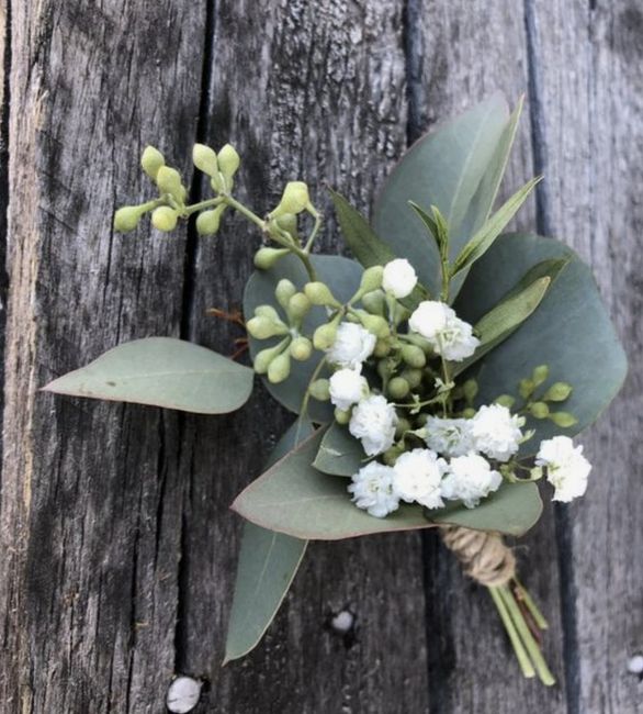 o Arco-íris invade a Comunidade 🌈 Inspirações com Verde-água para Bouquets e Boutonnière - 10
