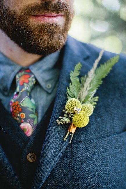 O Arco-íris invade a Comunidade 🌈 Inspirações com Verde-água para Bouquets e Boutonnière 9