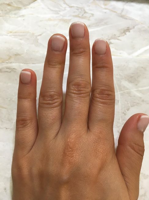 Duelos Nupciais: Qual o formato das unhas? ⚔️ 1