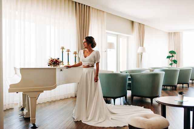 O teu vestido de noiva... no nosso PINTEREST! 👗❤️ - 1