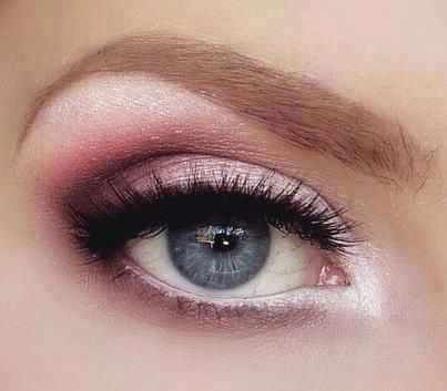 se tivesse olhos claros...