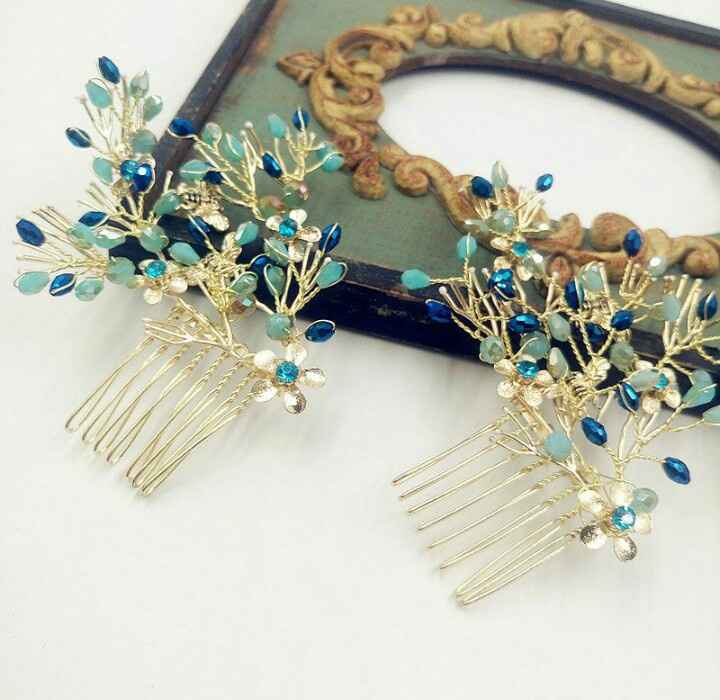 Acessórios para cabelo azul - mês abril - 5