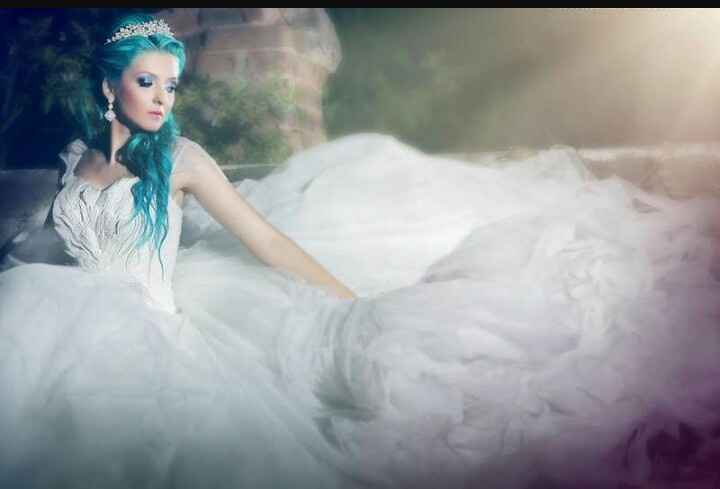 Mês de abril - fotos de noiva com o cabelo azul - 11