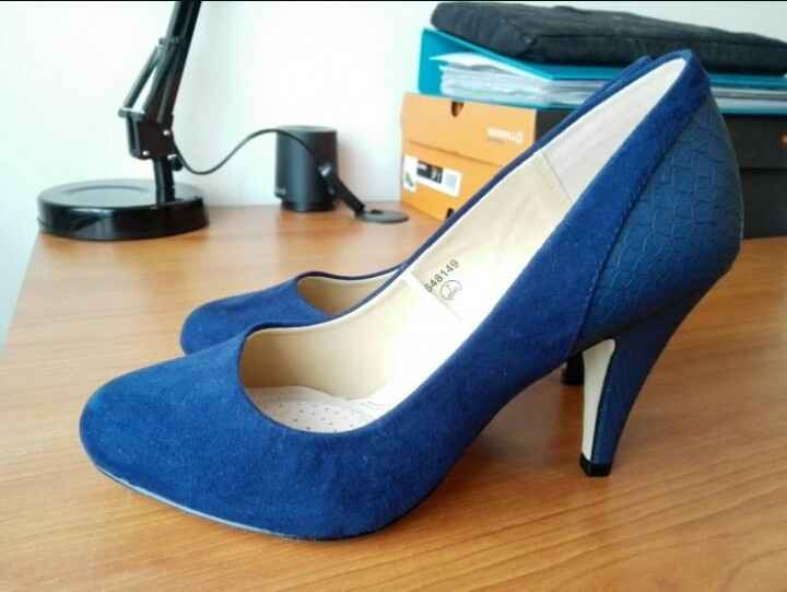 Mês de abril - sapatos azuis para noiva - 2