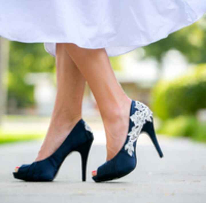 Mês de abril - sapatos azuis para noiva - 14