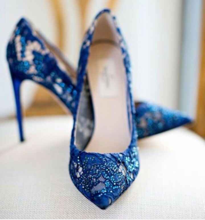 Mês de abril - sapatos azuis para noiva - 16