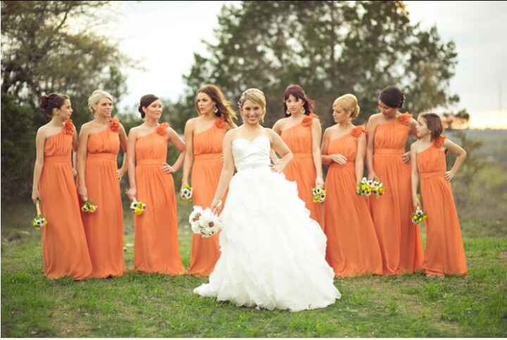 Mês de junho - mês laranja - inspirações para vestidos de madrinha/damas de honra - 12