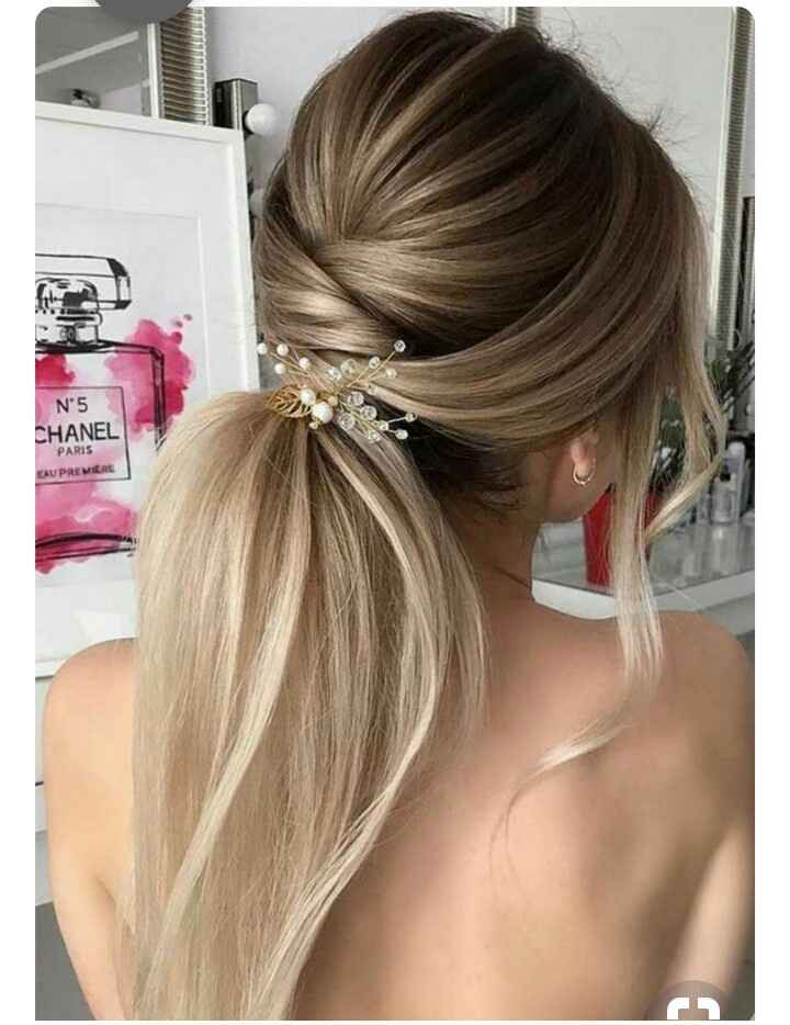 Escolha difícil do penteado 😫 - 1