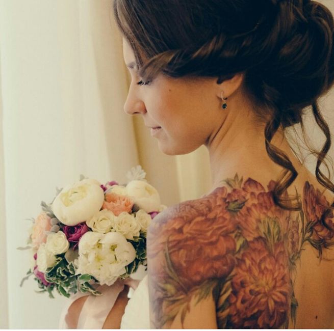 Noivas tatuadas rosa e não só - 2