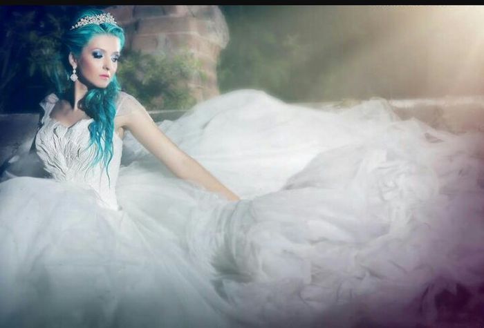 Mês de abril - fotos de noiva com o cabelo azul 11