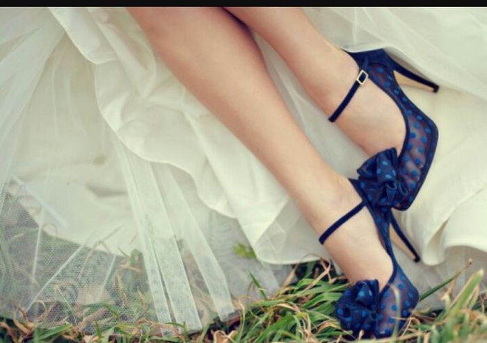 Mês de abril - sapatos azuis para noiva - 10