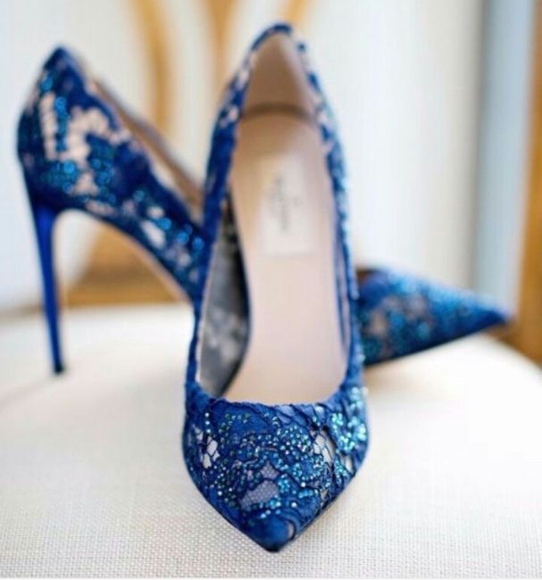 Mês de abril - sapatos azuis para noiva - 16