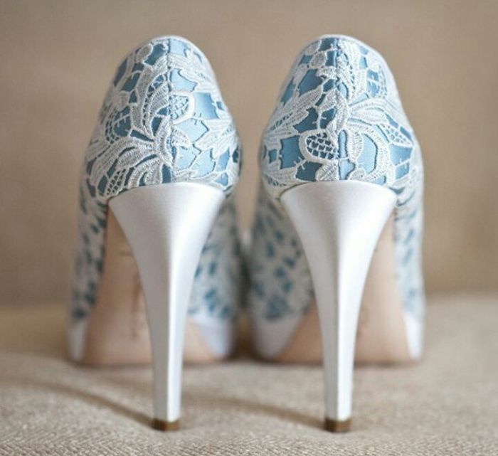 Mês de abril - sapatos azuis para noiva - 17