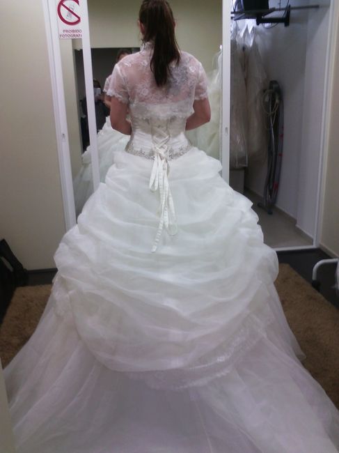 vestido parte traz