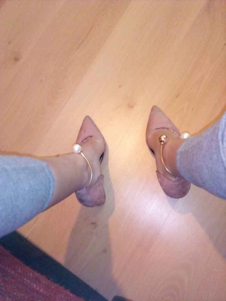  Sapatos e véu - 1