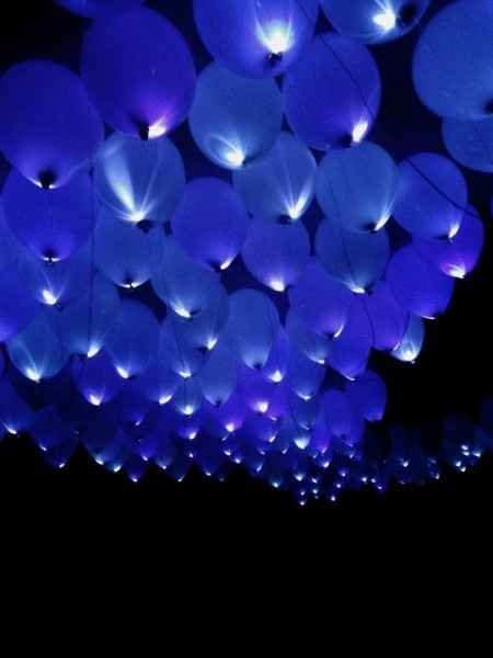 Balões com LEDs