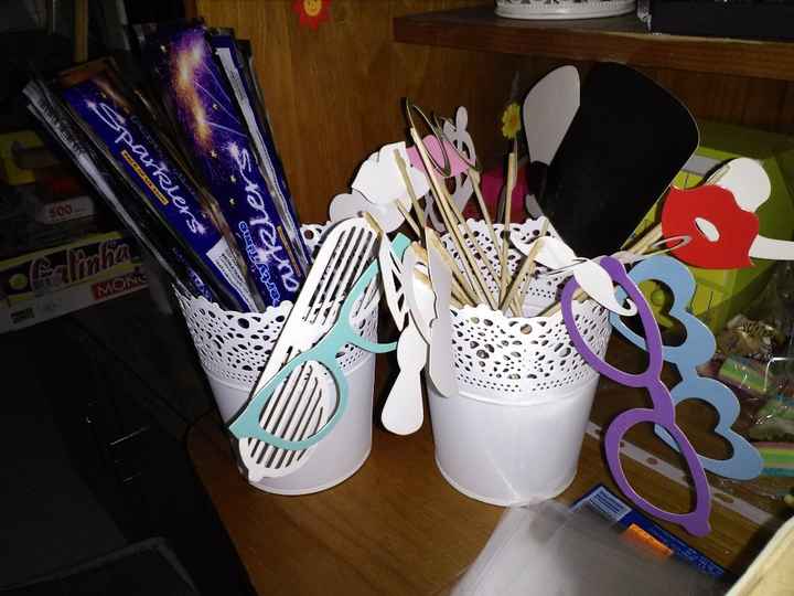 A cesta do photobooth e a dos sparklers, falta uma com o resto das coisas para o photobooth!