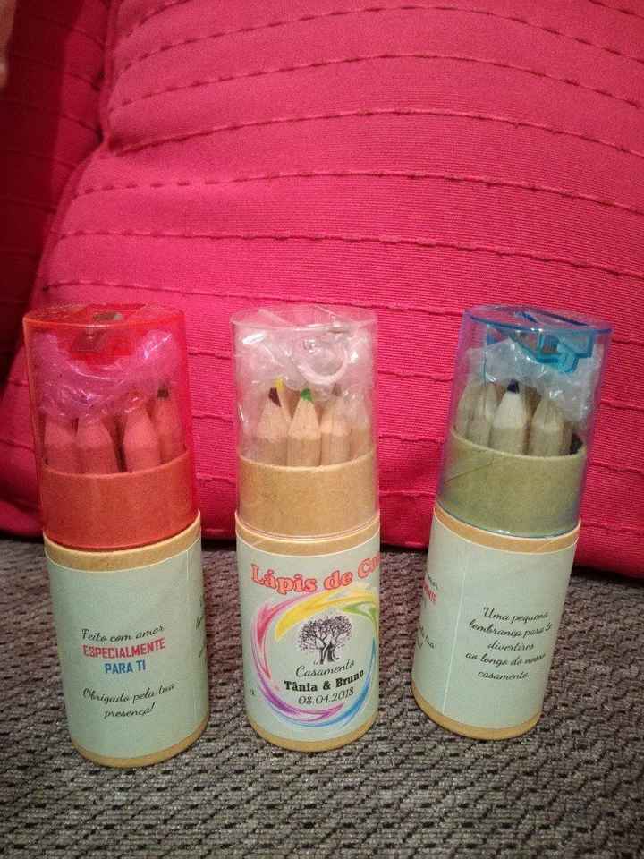  Lembranças crianças - Lápis de cor personalizados - 1