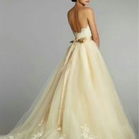 Os laços nos vestidos de noiva: aprovam? - 1