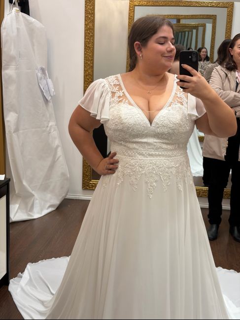 Vestidos de Noiva Plus Size 7