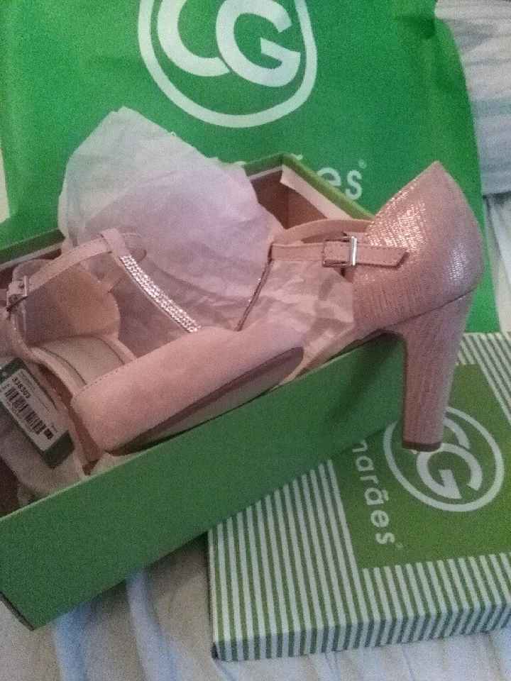 Sapatos, help! - 1