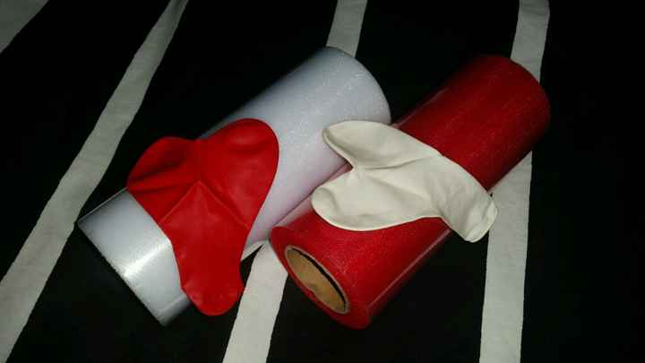 Chegaram as decorações para os carros dos convidados - 1