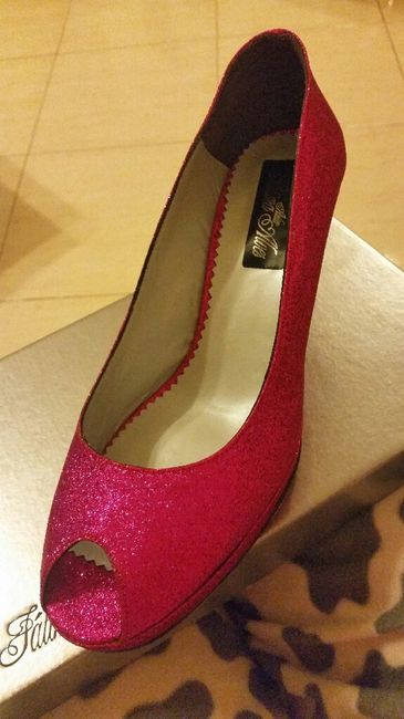 Mostra!! os teus sapatos, pantufas, segundos sapatos e ramo! - 1