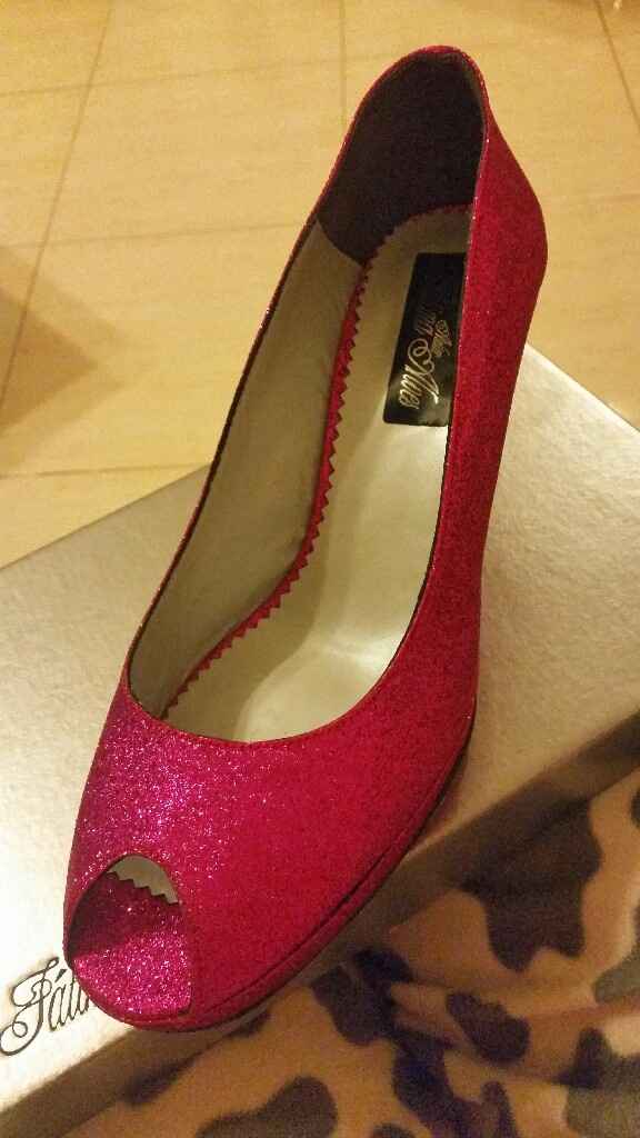 Mostra!! os teus sapatos, pantufas, segundos sapatos e ramo! - 1