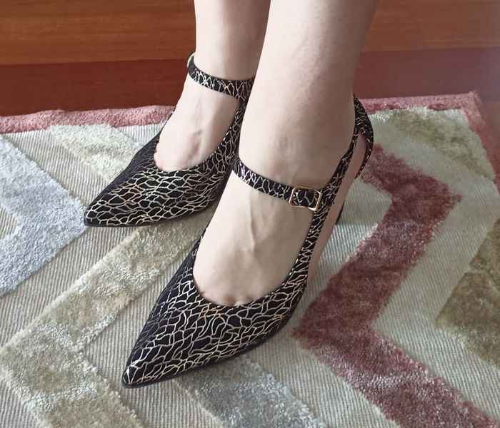 Queres os teus sapatos de noiva no nosso Pinterest? Entra aqui! 👠❤️ - 1
