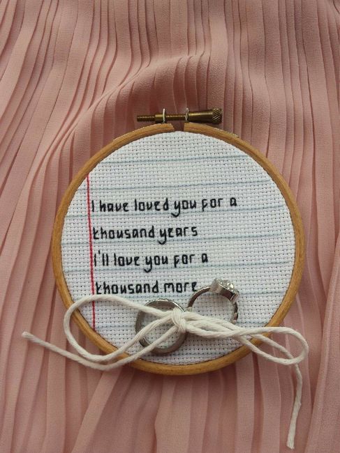 Almofada de alianças em ponto de cruz - 8