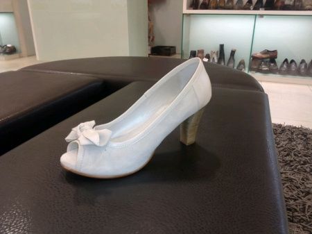 Mostrem os vossos sapatos! - 1