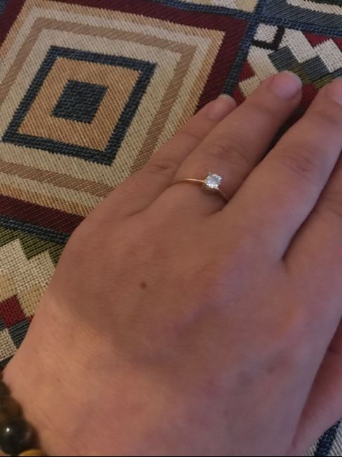 Bora partilhar o nosso anel de noivado? 💍😍 6