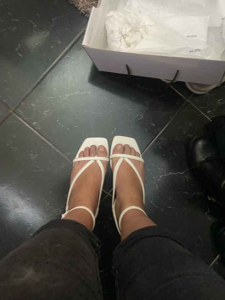 Sandálias rasas - 4