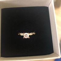 O teu anel de noivado no nosso Pinterest? Sim, quero! 💍🤍 - 1