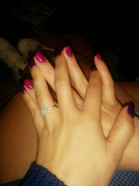 Segundo teste das unhas <img class=