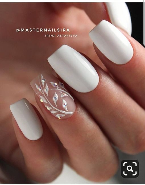 De que cor vais pintar as tuas unhas no dia C? 💅 - 1