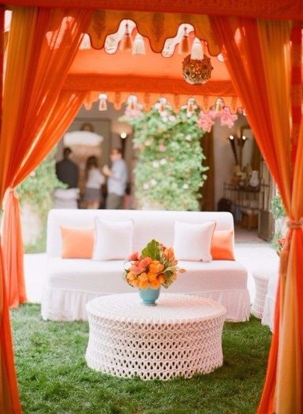 Cria um espaço lounge para os teus convidados