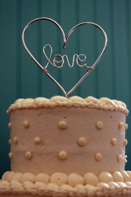 Cake topper
