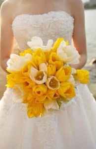 amarelo