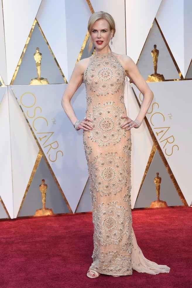 8) Nicole Kidman de Armani Privé