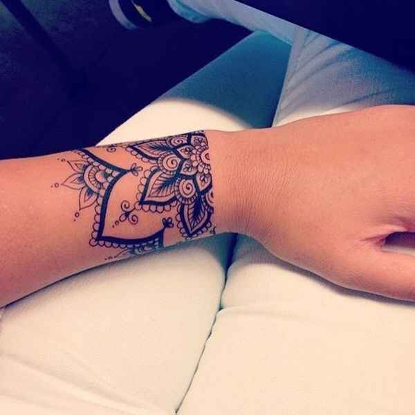 Noivas tatuadas - qual a vossa opinião? - 5