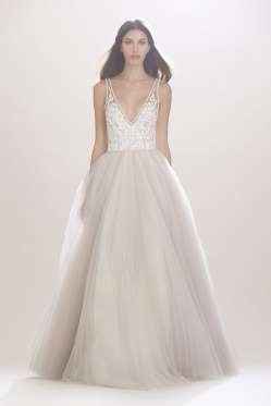 renda e perolas Vera Wang